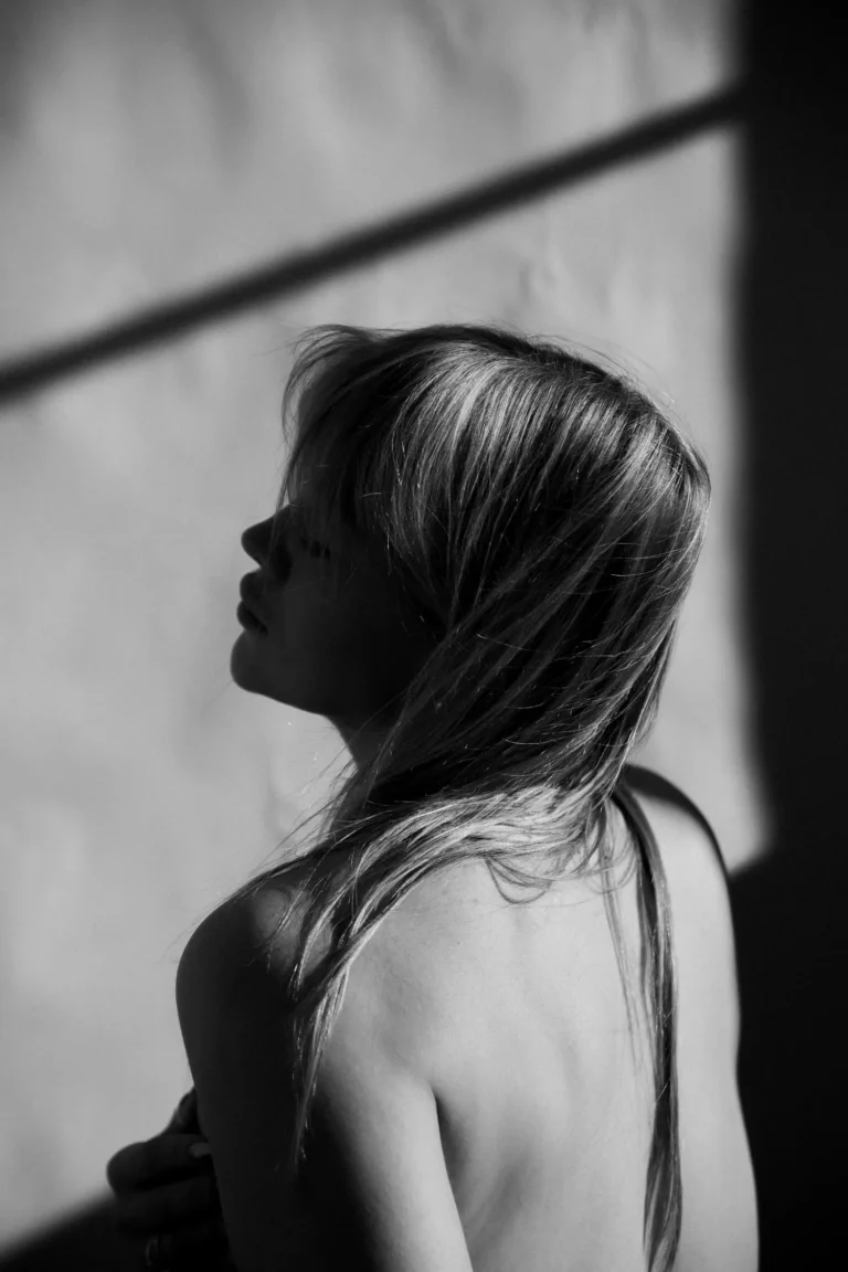 Yana — Portrait editorial by Maria Shatseva for VOUS Magazine