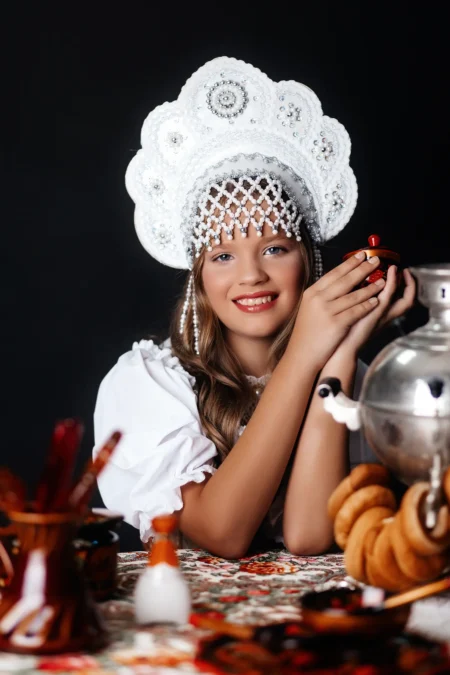 Russian beauty — Teen editorial by Daria Che for VOUS Magazine