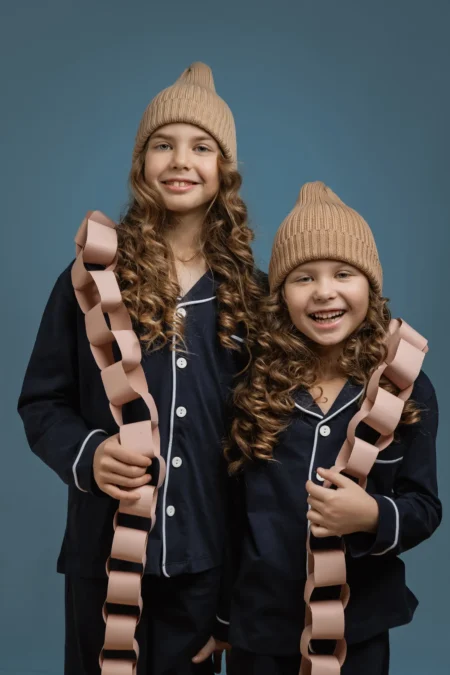 Sisters — Teen editorial by Dobrovolski Aleksander for VOUS Magazine