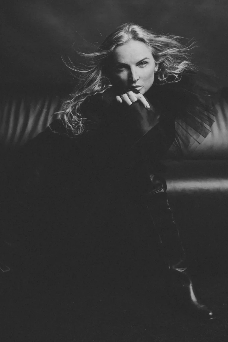 Harmony of Silence — Wedding editorial for VOUS Magazine