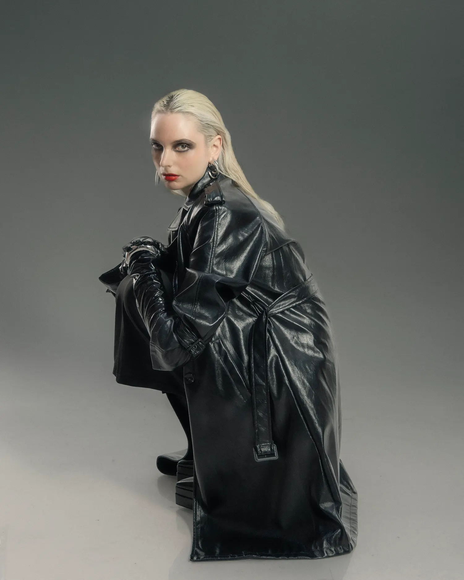 Noir Rebellion — Fashion editorial by Manu Echeverria for VOUS Magazine