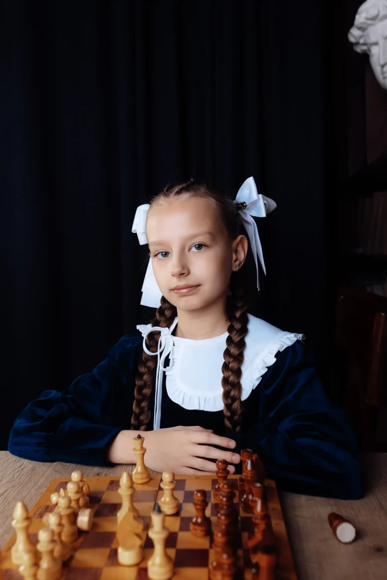 The Chess Players — Teen editorial by Кузнецова Анастасия for VOUS Magazine