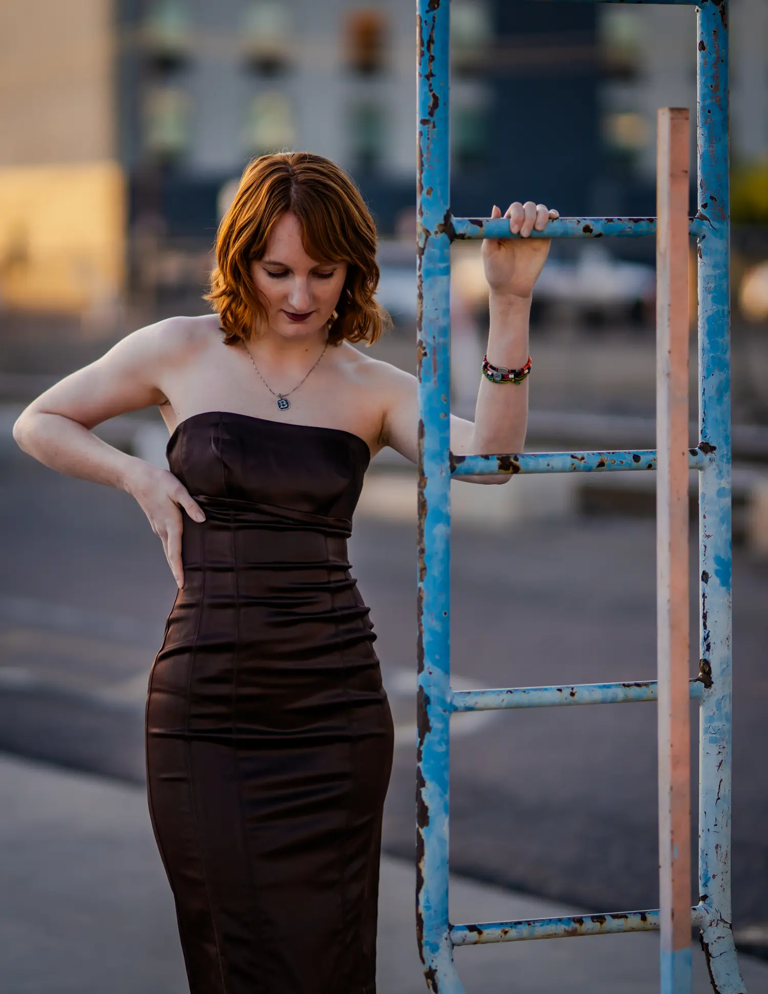 Donwtown Bethany — Fashion editorial by Rodrigo Izquierdo for VOUS Magazine