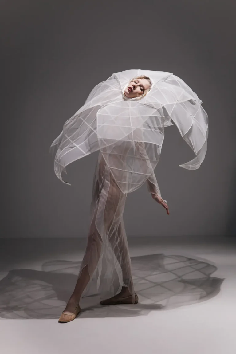 My Alice — Fashion editorial by Adrian Szadkowski for VOUS Magazine