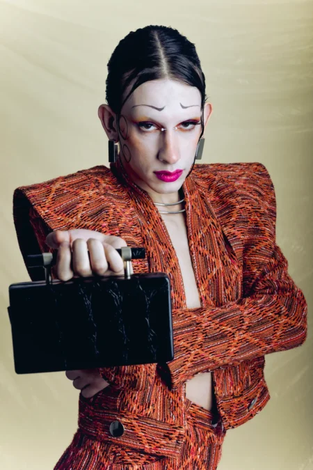 The femdoll — Fashion & Beauty editorial by Ariadna for VOUS Magazine