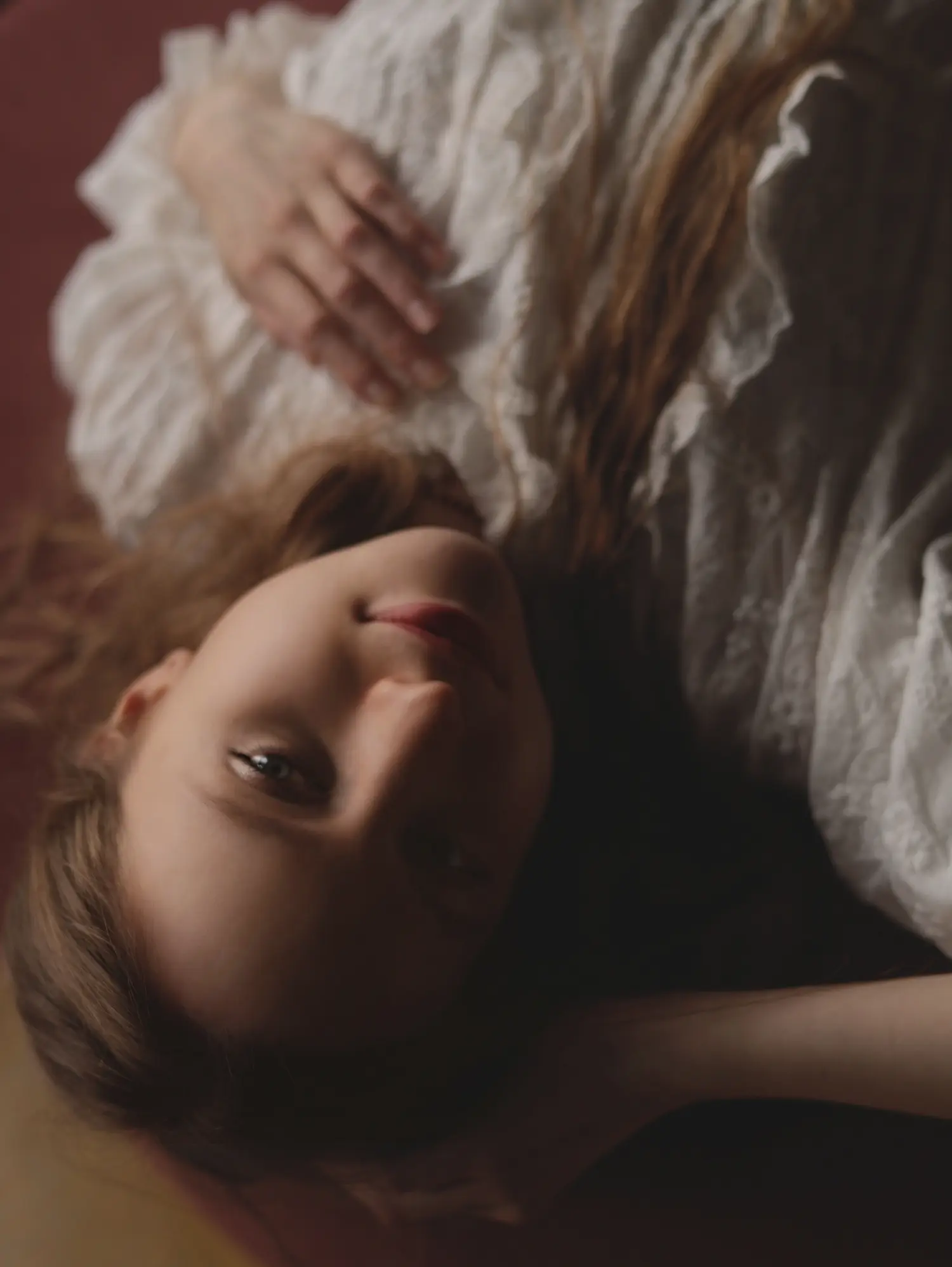 Modest beauty — Fashion editorial by Lazareva Violetta for VOUS Magazine