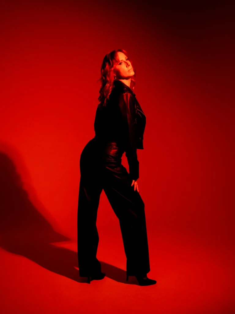 Bright — Fashion editorial by рина Шквал for VOUS Magazine