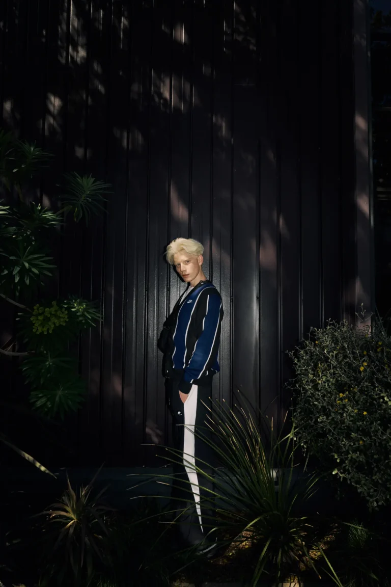 Urban Layers — Fashion editorial by Seraphlia.T for VOUS Magazine