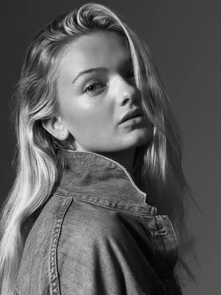 Dream Girl — Fashion editorial by Stefabbri for VOUS Magazine