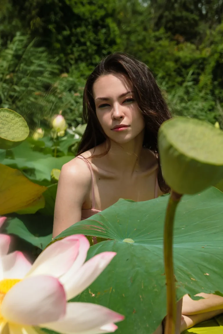 Gentle morning — Beauty editorial by Alexandra Timofeeva for VOUS Magazine