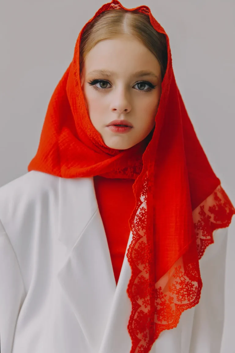 Russian girl — Teen editorial for VOUS Magazine