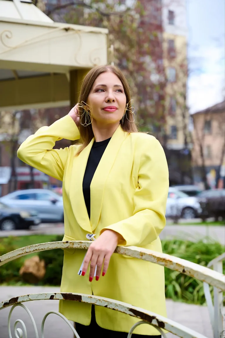 Autumn elegance — VOUS Magazine · The November Street Edition · Vol.2 · 2025