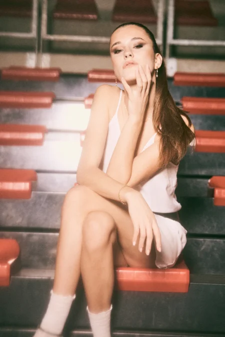 Lost'in Fashion — Fashion editorial by Stéphane Macrè for VOUS Magazine