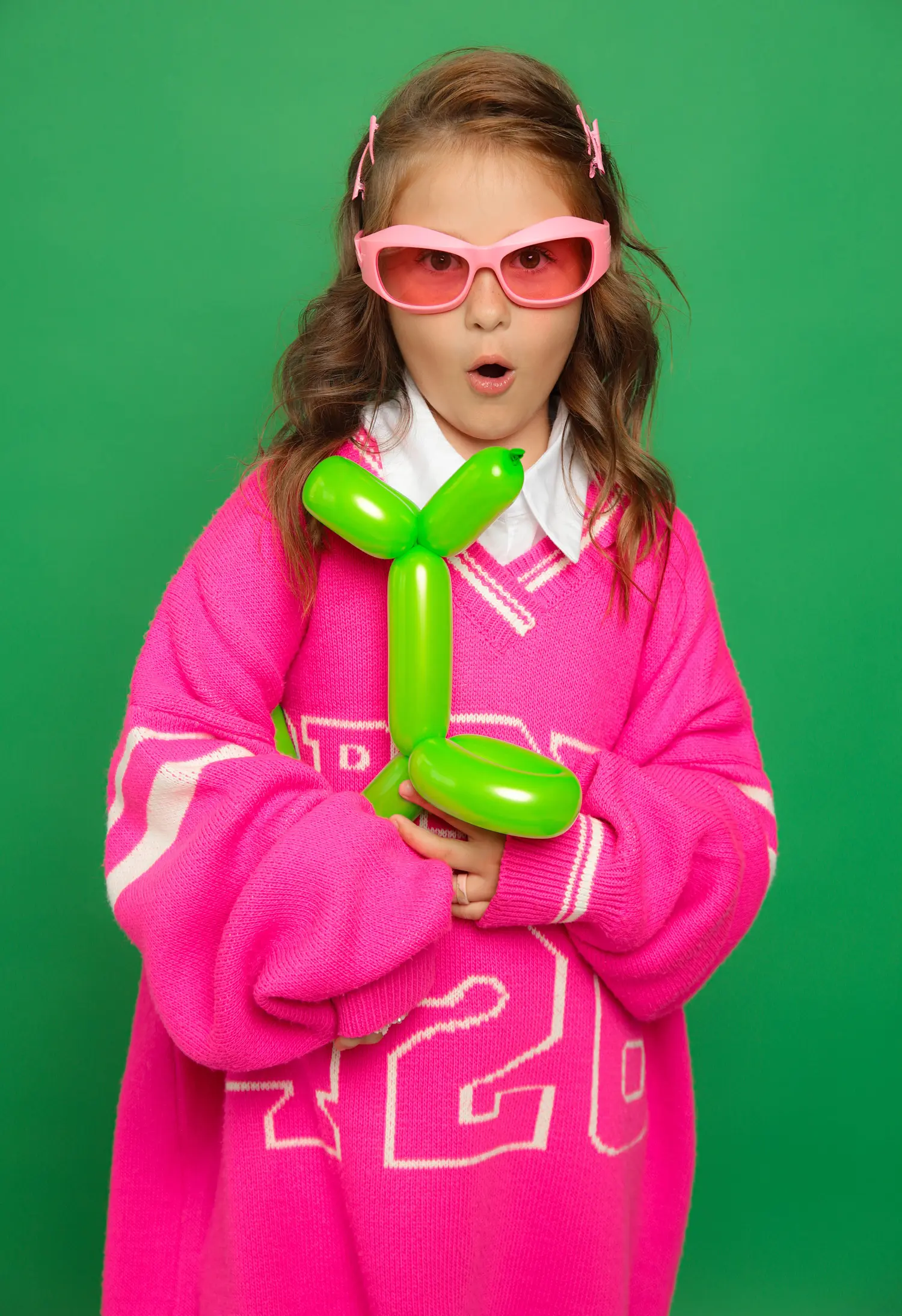 Oversize — Teen editorial by Jane Revina for VOUS Magazine