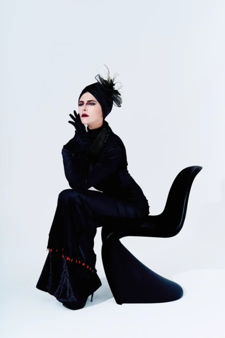 The mystery — Fine Art editorial by Abakarova Nadezhda for VOUS Magazine