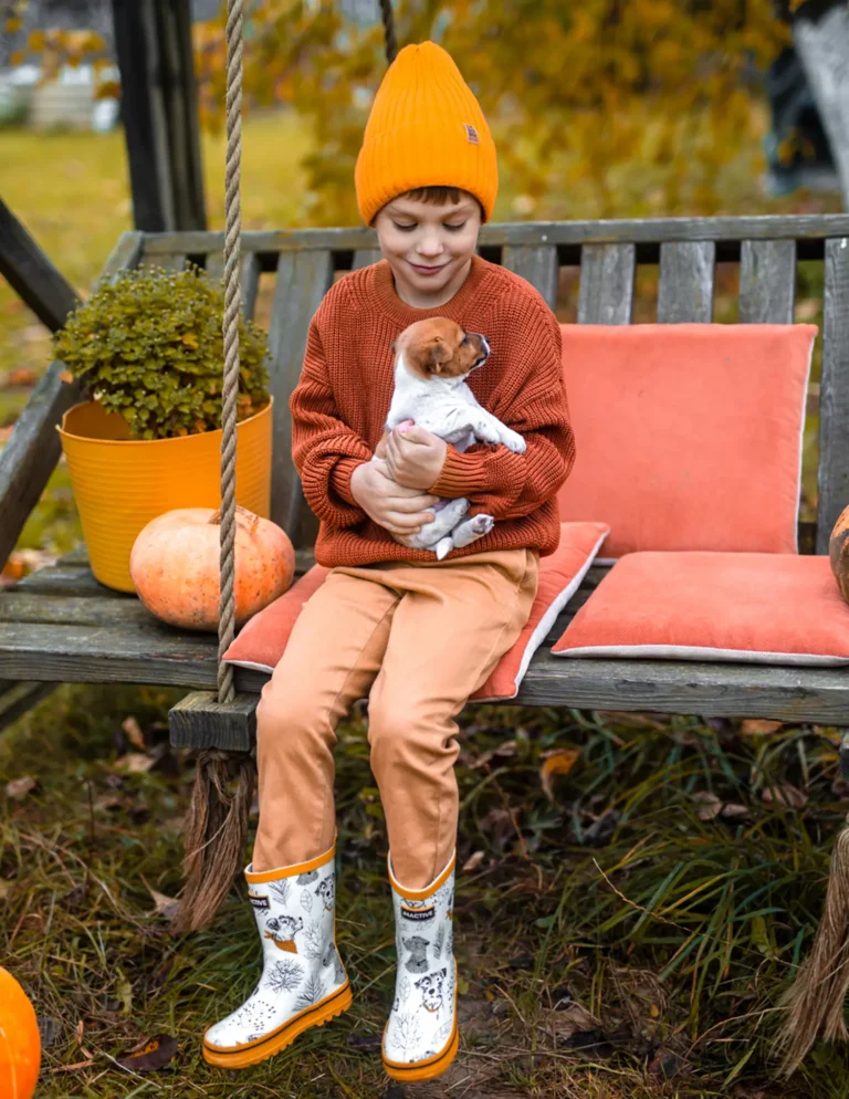 AUTUMN STORY. — VOUS Magazine · The November Teen Edition · Vol.4 · 2025