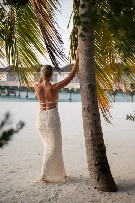 Maldives — Portrait editorial by Яна Майгур for VOUS Magazine