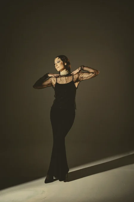 Olga Tiazhkina — Portrait editorial by Rimma Fedorova for VOUS Magazine