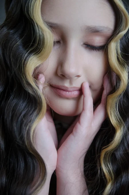 My funny girl — Teen editorial by Photographer Maria Ovsyannikova for VOUS Magazine