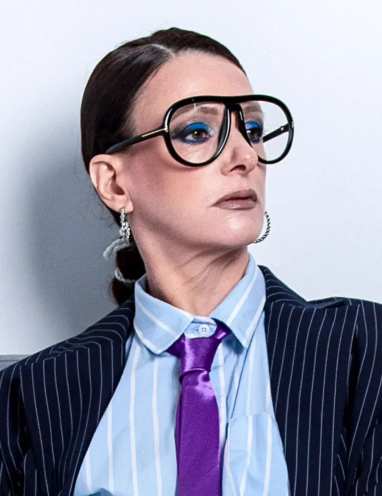 Kamshekina Tatsiana — Fashion editorial for VOUS Magazine