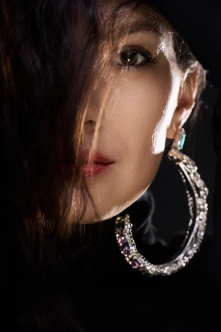 Shiny — Portrait editorial by Martin Slatkovsky for VOUS Magazine