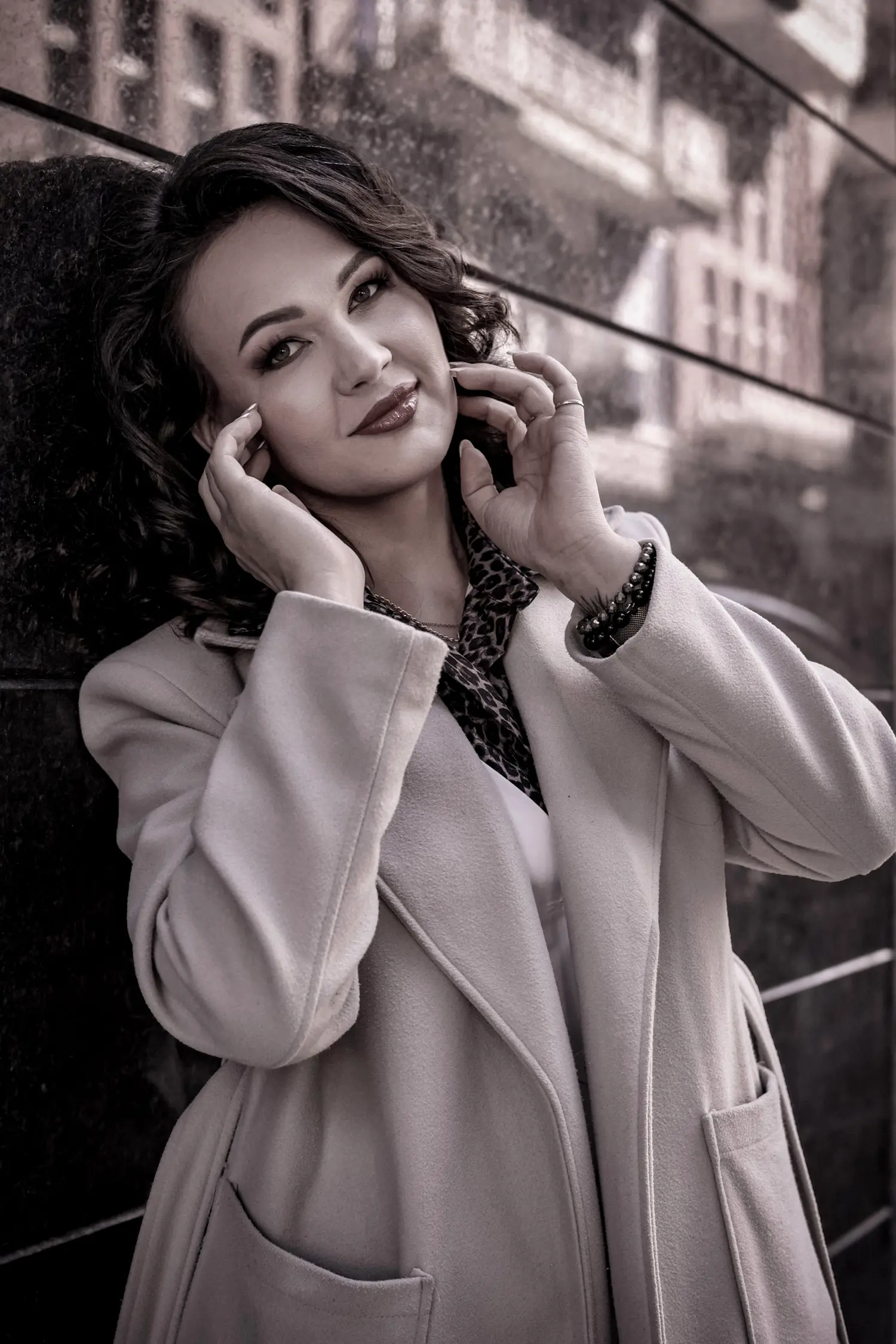 Irina’s Happiness in Retro Shades — Fashion editorial by Olga Larina for VOUS Magazine