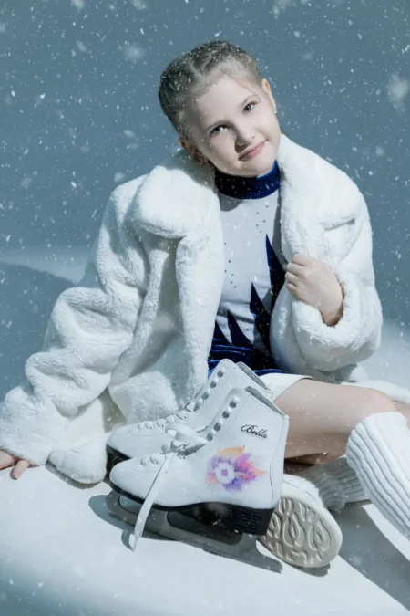 Masha — Teen editorial by Dobrovolski Aleksander for VOUS Magazine
