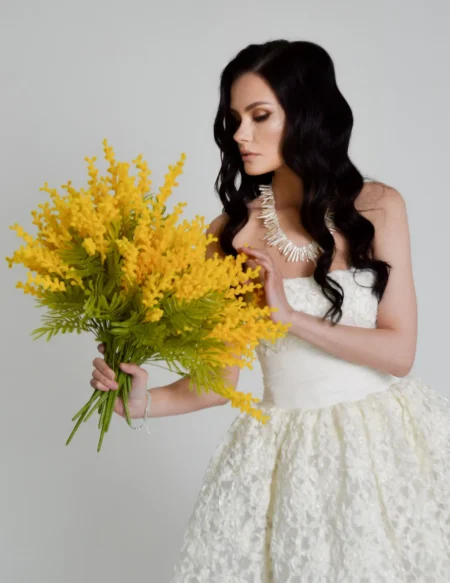 Gentle beauty — Beauty editorial by Anastasia Talkachova (Salut) for VOUS Magazine