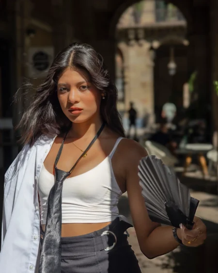 Ashley in Barcelona — Street editorial by Ernest Siles for VOUS Magazine