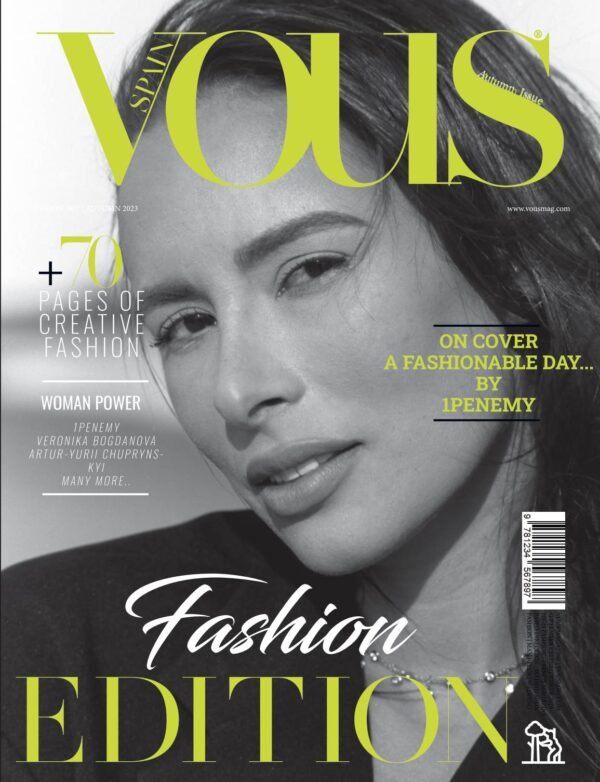 A Fashionable Day At The Beach With Andrea Piecuch — VOUS Magazine · The November Fashion & Beauty Edition · Vol.9 · 2023